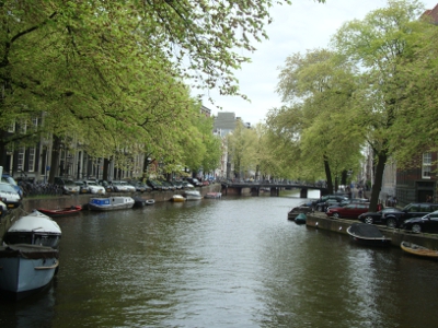 One of the bazillion canals, taken from one of the bazillion bridges